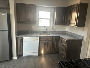 5006 Albertly Ave in Parma, OH - Building Photo - Building Photo