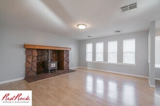 237 N Scenic Dr W in Washington, UT - Building Photo - Building Photo