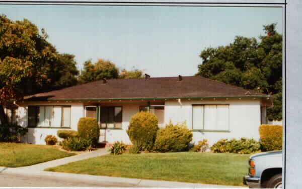 1315 Poplar Ave in Sunnyvale, CA - Building Photo