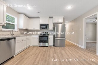 119 S Spruce St in North Little Rock, AR - Building Photo - Building Photo