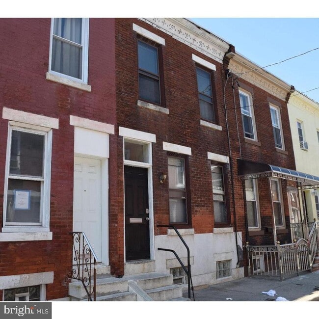 property at 726 Tree St