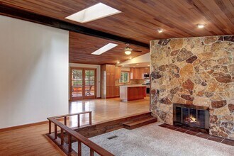 4411 169th St SE in Bothell, WA - Building Photo - Building Photo