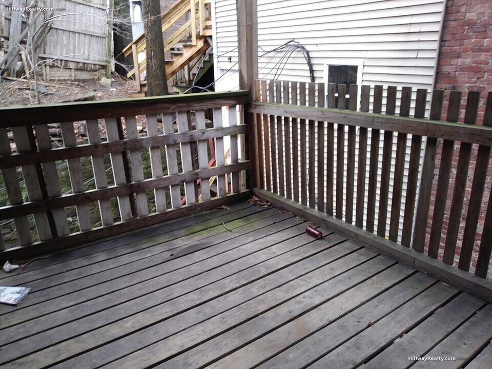 854 Huntington Ave, Unit 2 in Boston, MA - Building Photo