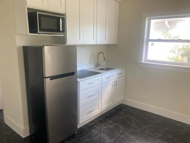 3400 Ithaca St N in St. Petersburg, FL - Building Photo - Building Photo