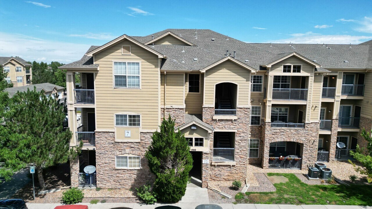 9180 Rolling Way in Parker, CO - Building Photo