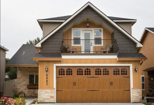 6883 W Winston Ln in Boise, ID - Building Photo - Building Photo