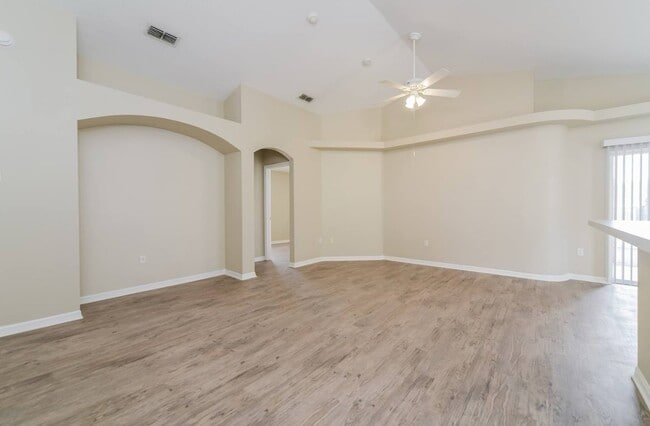 216 Manoel Ln in Davenport, FL - Building Photo - Building Photo