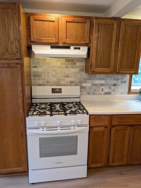 3603 Abbott Rd in Orchard Park, NY - Building Photo