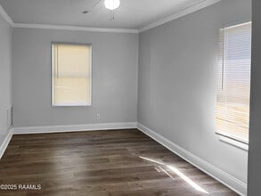 209 Odile St in Lafayette, LA - Building Photo - Building Photo