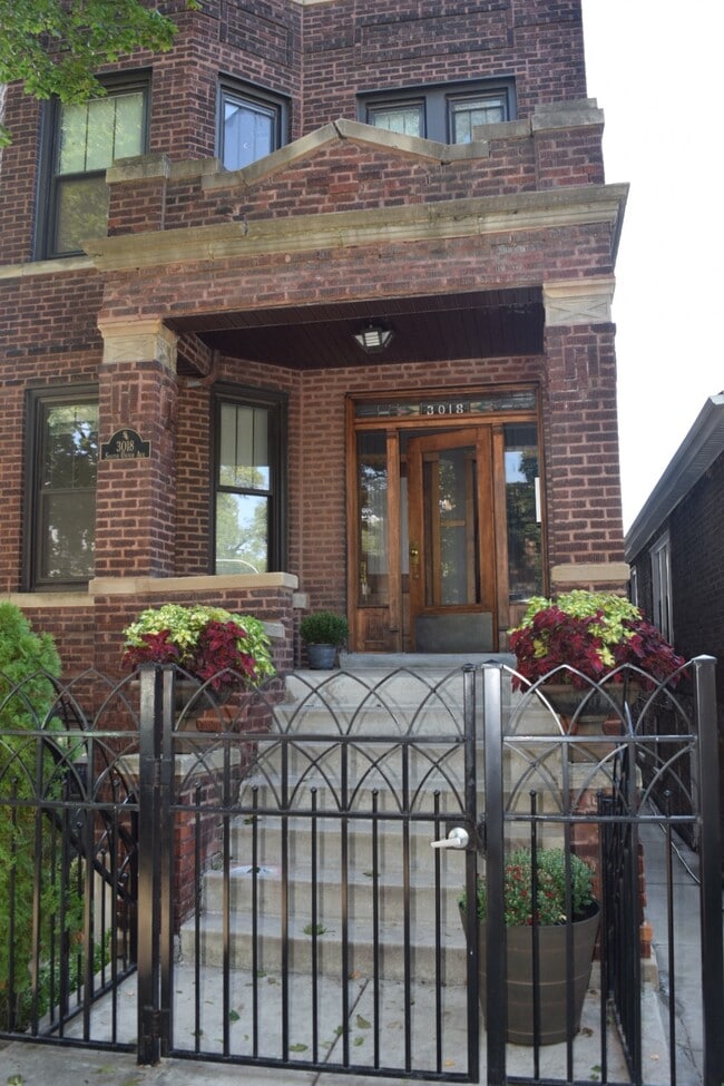 property at 3018 S Union Ave