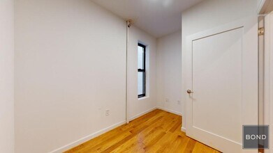 314 E 91st St in New York, NY - Foto de edificio - Building Photo