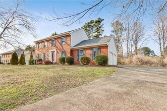 4365 Burnleigh Chase NE in Roswell, GA - Building Photo - Building Photo