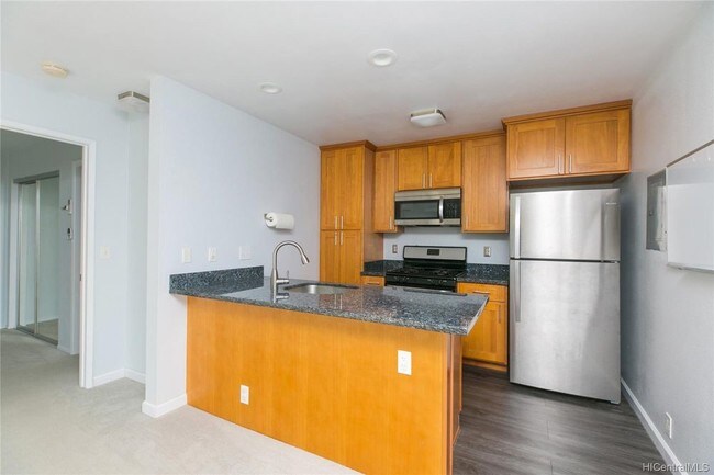 91-207 Hanapouli Cir-Unit -38T in Ewa Beach, HI - Building Photo - Building Photo