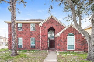 15303 Goodman St in Houston, TX - Building Photo