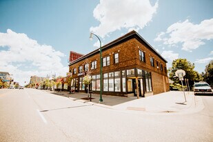 Lake Street in Minneapolis, MN - Building Photo