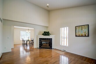 1237 Jasmine Dr in Madison, WI - Building Photo - Building Photo