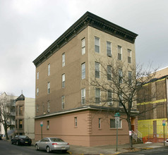 400 Madison St in Hoboken, NJ - Building Photo - Building Photo