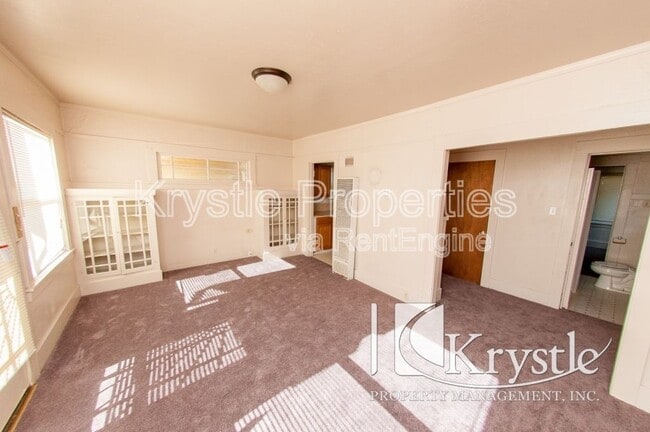 property at 122 Contra Costa St