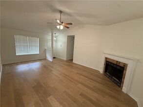 791 Copperfield Dr E in Mobile, AL - Building Photo - Building Photo