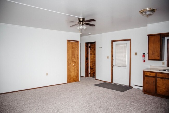 45 E Willow St in Elizabethtown, PA - Building Photo - Building Photo