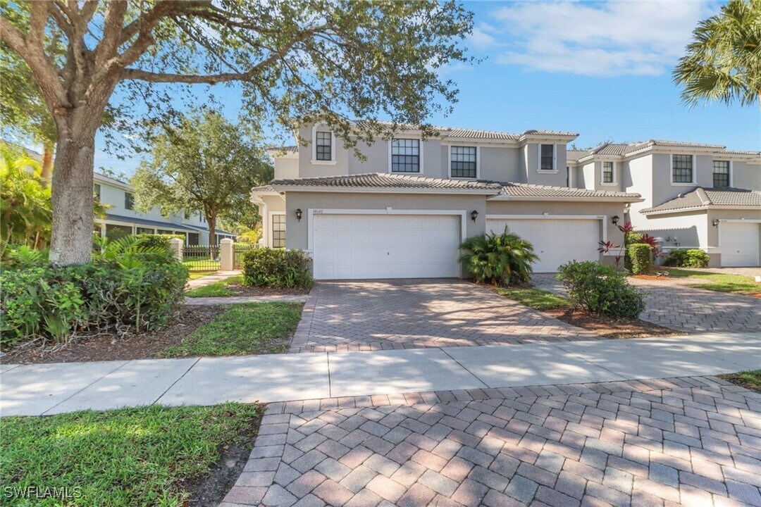 14640 Sutherland Ave in Naples, FL - Building Photo