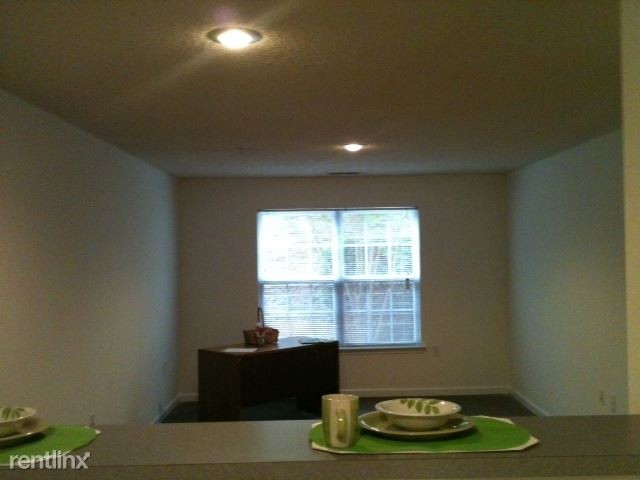 1410 Collegiate Cir in Raleigh, NC - Building Photo - Building Photo