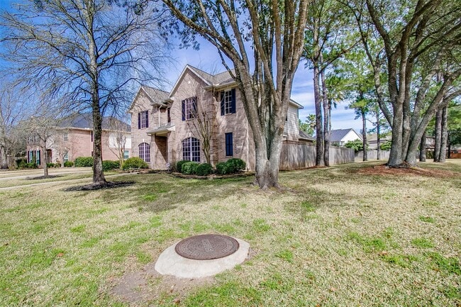 property at 5125 Carriage Bend Dr