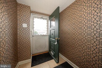 130 Ivy Ct in Upper Darby Township, PA - Building Photo - Building Photo