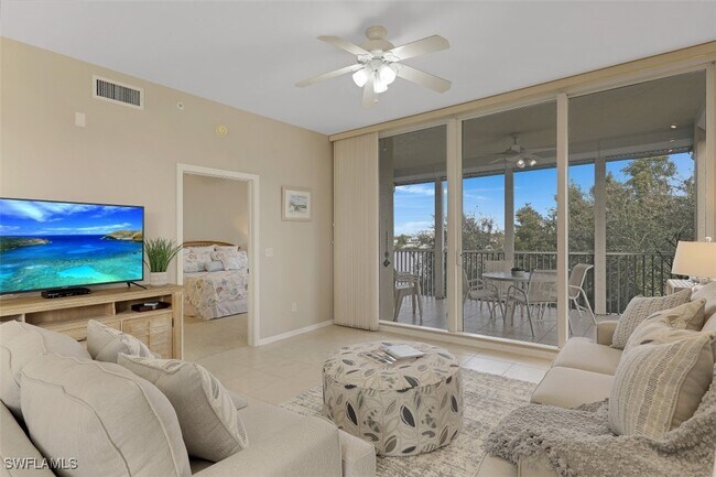 property at 450 Launch Cir