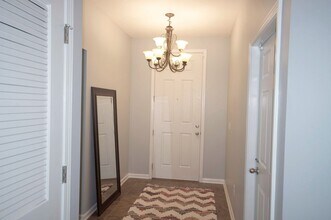 11745 Lake Bend Cir in Jacksonville, FL - Foto de edificio - Building Photo