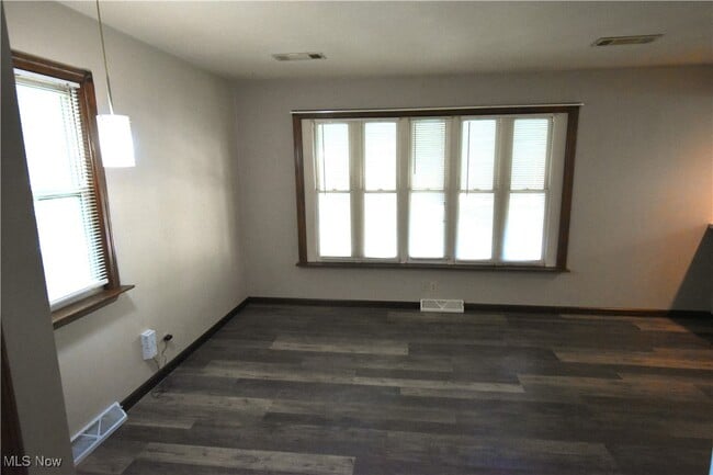 property at 3583 Lloyd Rd