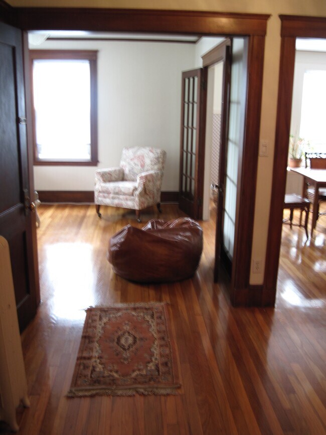 17 Elmira St, Unit A in Boston, MA - Building Photo - Building Photo