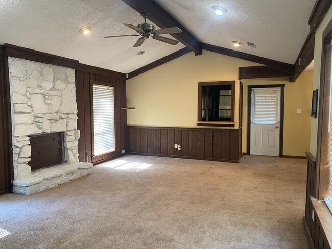 8270 Glen Rock Cove in Memphis, TN - Building Photo - Building Photo