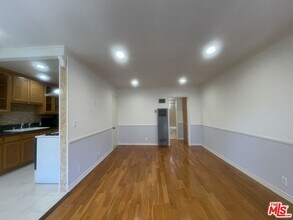 1126 N Formosa Ave in West Hollywood, CA - Building Photo - Building Photo