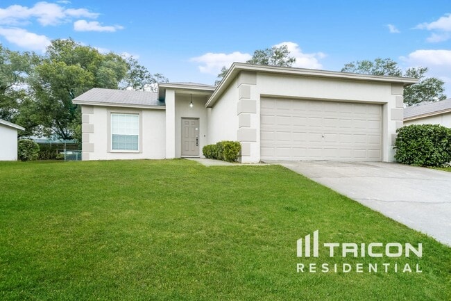 property at 7833 Manor Dr