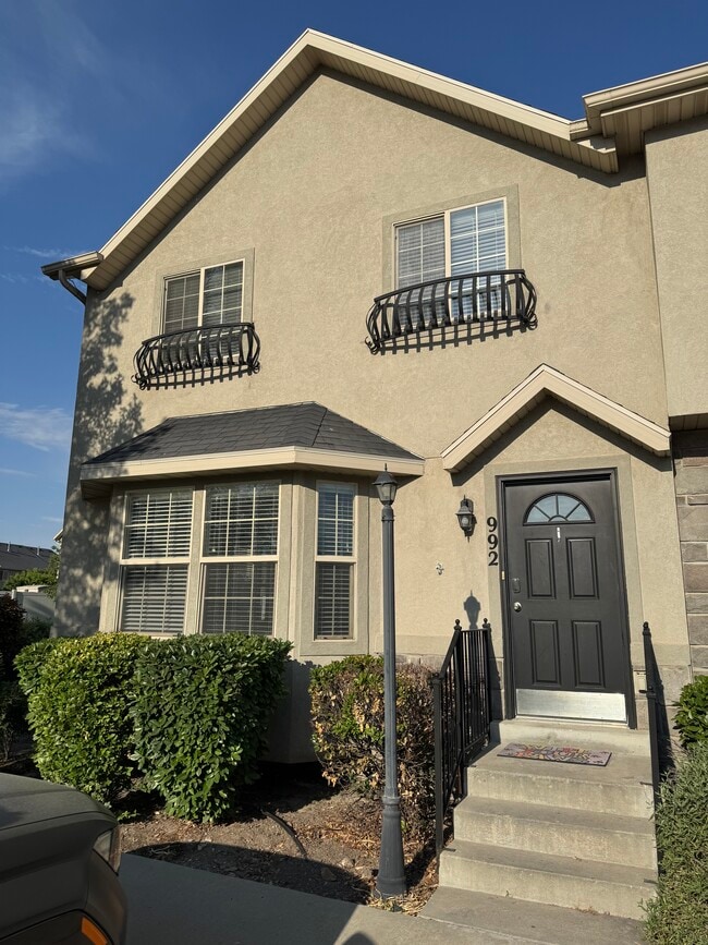 property at 992 S 1760 W