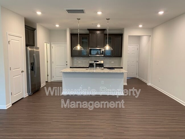 134 Ashlar Ct in Cary, NC - Building Photo - Building Photo