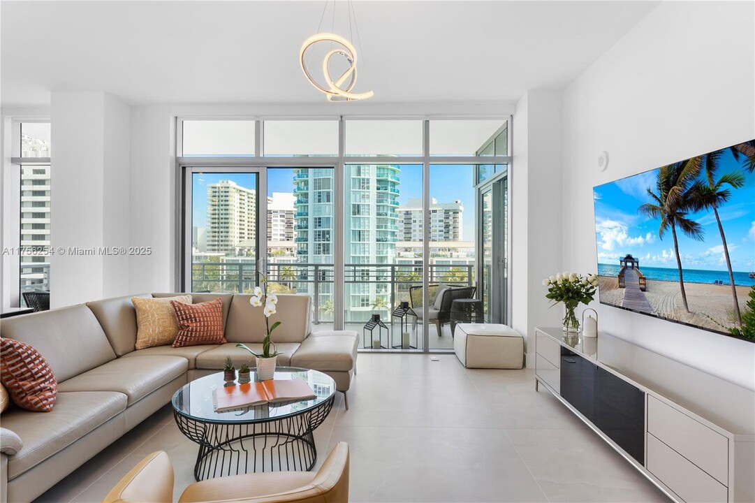 6101 Aqua Ave in Miami Beach, FL - Foto de edificio