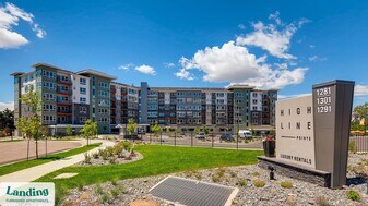 1291 S Ulster St in Denver, CO - Building Photo