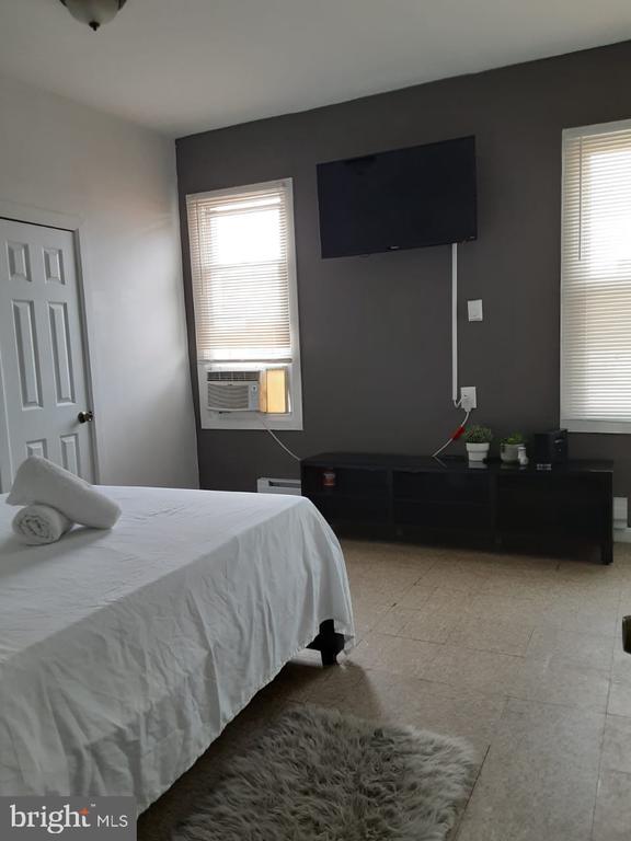 property at 635 W York St