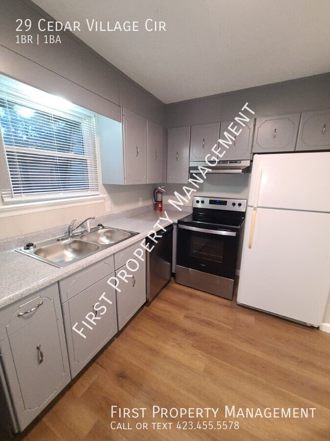 29 Cedar Village Cir