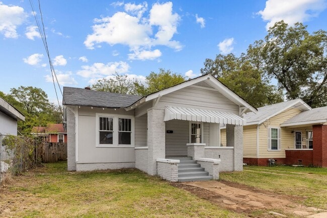 property at 1609 Jefferson Ave SW