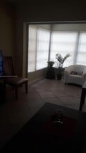 2950 NW 46th Ave in Lauderdale Lakes, FL - Building Photo - Building Photo