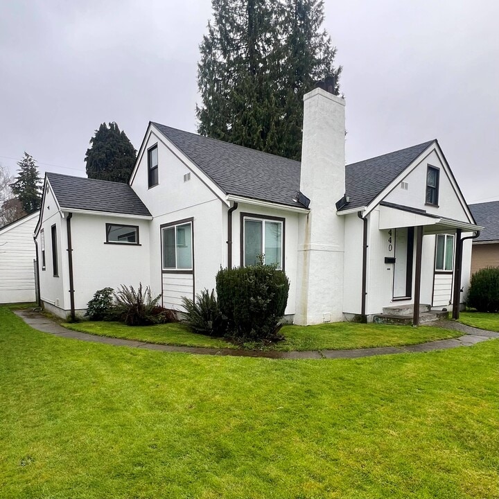 440 19th Ave in Longview, WA - Building Photo