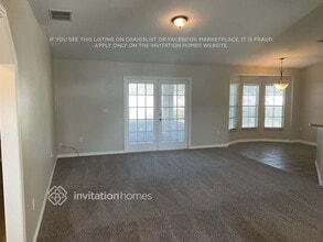 2388 Sweetwater Blvd in St. Cloud, FL - Foto de edificio - Building Photo