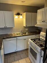 1302 E 12th St in Des Moines, IA - Building Photo - Building Photo