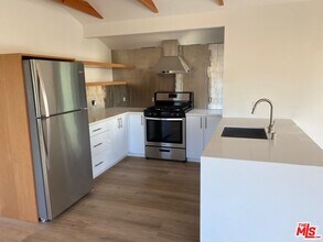 3617 Helms Ave in Culver City, CA - Building Photo - Building Photo