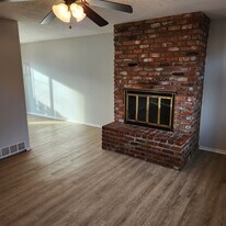 129 B St in Lincoln, NE - Building Photo