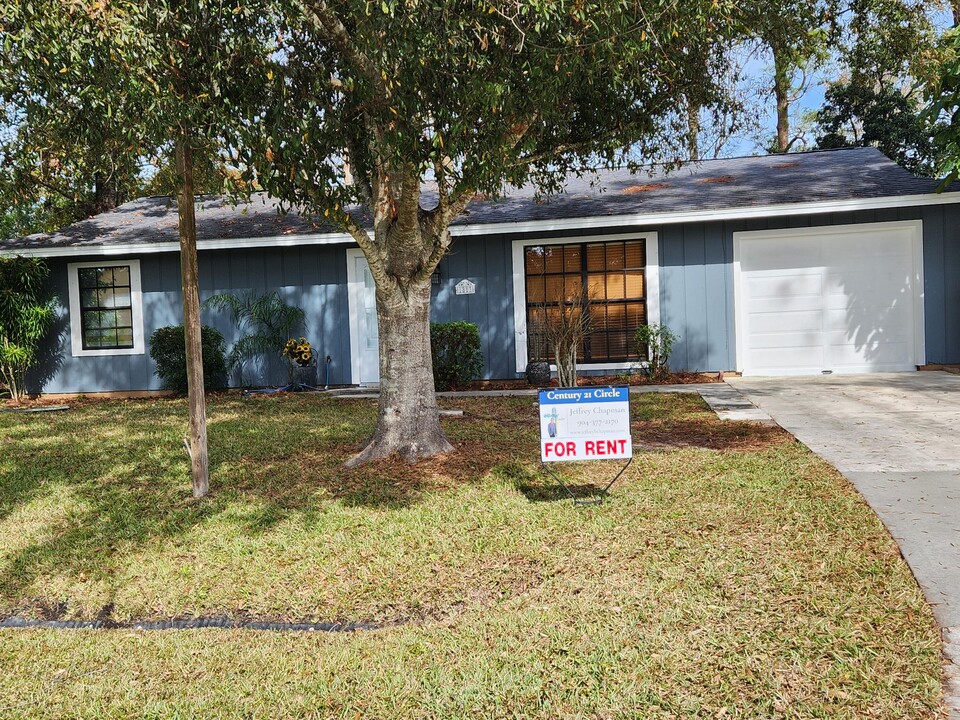 1813 SW Altman Ave in Port St. Lucie, FL - Building Photo