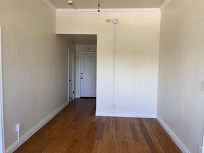 3005 Main St, Unit 209 in Santa Monica, CA - Foto de edificio - Building Photo